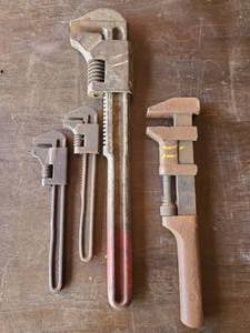 lot 65 image: Three Vintage Pipe Wrenches