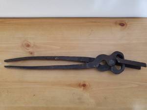 lot 88 image: Single Old Blacksmiths Tong
