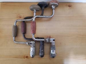 lot 91 image: 3 Vintage Hand Augers