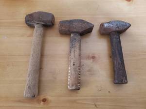 lot 92 image: Lot of 3 Hammers