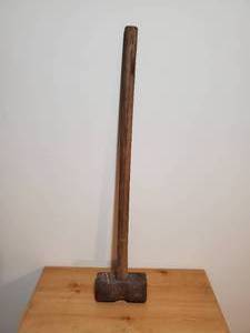 lot 54 image: Vintage Sledgehammer