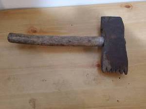 lot 119 image: Texturing Hammer