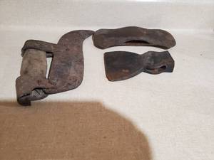 lot 162 image: 3 Vintage Axe Heads