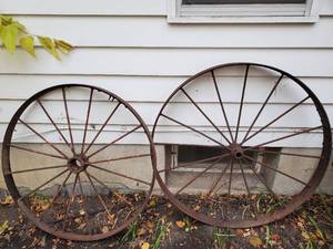 lot 261 image: Two Antique Wagon Wheels