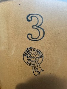 lot 350 image: Buckeye Pottery Co Blue Ribbon Brand #3 Crock