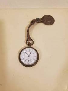 lot 376 image: Vintage Sears Pocket Watch