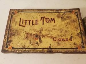 lot 387 image: Three Vintage Tobacco Tins