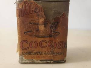 lot 392 image: Vintage Holstads Cocoa Tin