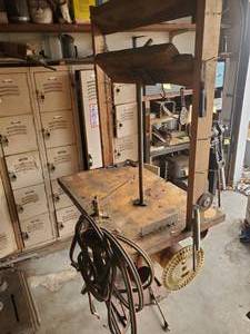 lot 436 image: Homemade Work Bench With Acetylene Hose Setup