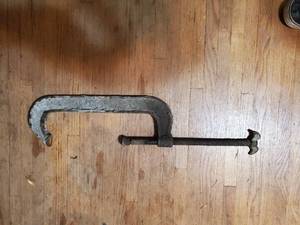 lot 468 image: Old 28 Clamp