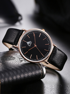 Men Round Pointer Quartz Watch