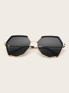 Polygon Frame Flat Lens Sunglasses With Case