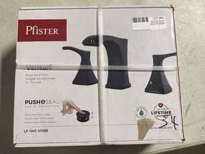 Dual-Handles, Easy Clean, Bathroom Sink Faucet - Matte Black
