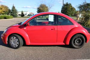 2002 Volkswagen New Beetle GL - Super clean body