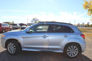 2011 Mitsubishi Outlander Sport SE - 2 OWNERS - 4WD