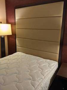 lot 27 image: Room 1502. 2 Full Beds, 42 LG, Small Safe, Luggage Bench, Night Stands, and More 