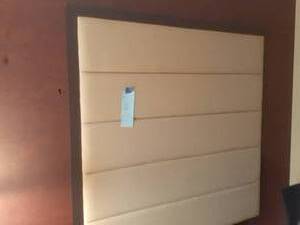 lot 673 image: Full Sized Headboard