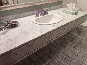 lot 511 image: Large Bathroom Counter with Sink