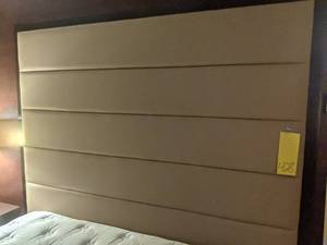 lot 428 image: King Sized Elegant Headboard 