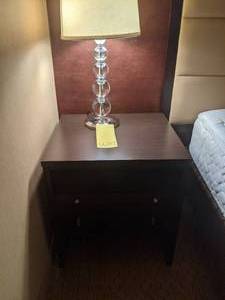 lot 429 image: Nightstand and Bubble Lamp