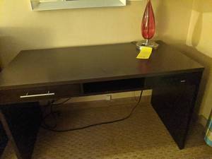 lot 436 image: Computer Desk w Built In Outlets & Red Teardrop Lamp