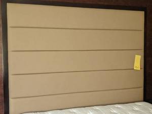 lot 466 image: King Sized Padded Headboard 