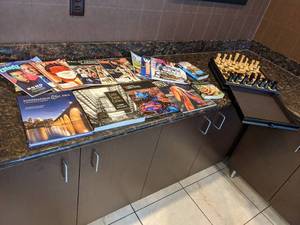 lot 215 image: Chess Set with Storage Drawer, Twin Cities Books, Magazines