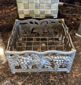 lot 220 image: Classic Lamp, Tissue Box Cover, Napkin Holder, and Clothespin Decor