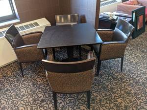 lot 226 image: Set of (4) Standard Caf Chairs w Armrests & Square Pedestal Table