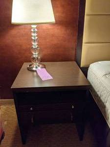 lot 540 image: Nightstand and Bubble Lamp