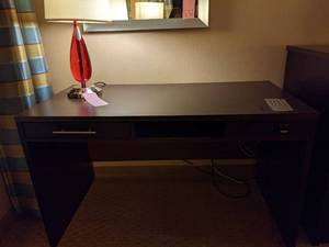 lot 631 image: Computer Desk w Built In Outlets & Red Teardrop Lamp