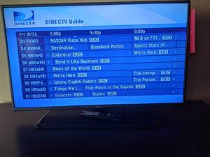 lot 325 image: 42 LG Flatscreen TV w Remote