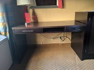 lot 335 image: Computer Desk w Built In Outlets & Red Teardrop Lamp