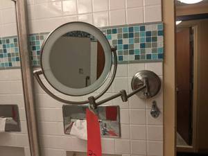 lot 339 image: Bathroom Accessories Magnifying Mirror, Towel Bars, & More