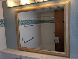 lot 286 image: Stunning Large Wall Mirror