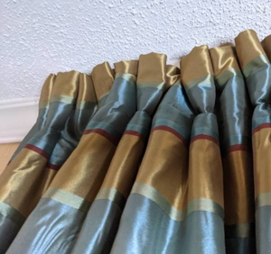 lot 333 image: Window Blinds, Blackout Roller Blind, Curtains