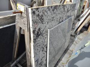 lot 116 image: Assorted Countertop Remnants...
