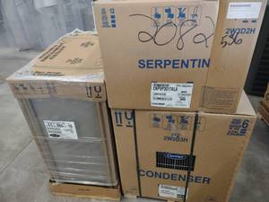 lot 204 image: Carrier Furnace, AC Condenser, & A...