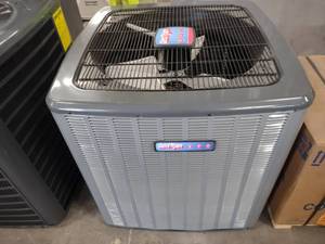 lot 207 image: Goodman Heat Pump ASZ160301LC...
