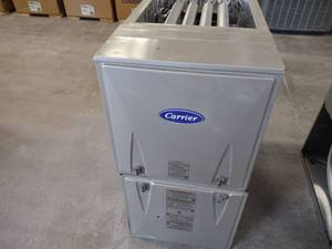 lot 225 image: Carrier Furnace 59SC2B080S17-16...