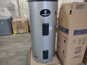 lot 239 image: Westinghouse 100 Gallon Electric Wa...