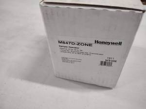 lot 403 image: Honeywell M847D Zone Damper Operato...