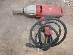 lot 536 image: Milwaukee Heavy Duty 12 Impact Wre...