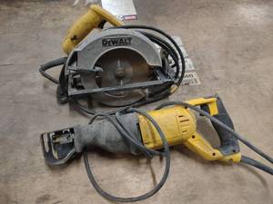 lot 542 image: Dewalt Circular Saw & Reciprocating...