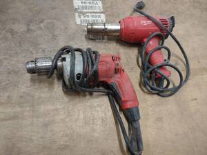 lot 550 image: Milwaukee Heat  Gun & Drill...