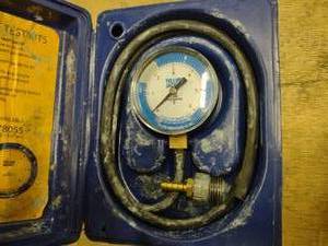 lot 576 image: Yellow Jacket Gas Pressure Tester...