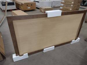 lot 442 image: Yorktown Mirror Frame 6x3...