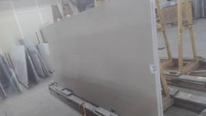 lot 8 image: (2) Slabs Silestone Rougui, 62x128...