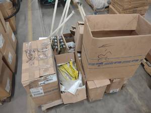 lot 450 image: Assorted Plumbing...