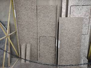 lot 191 image: Laminate Countertop, See pics for S...